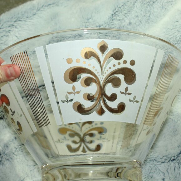 Vintage MCM Anchor Hocking 1960's MCM Gold Fleur Hanging Chip and Dip Bowl Set - Picture 3 of 12